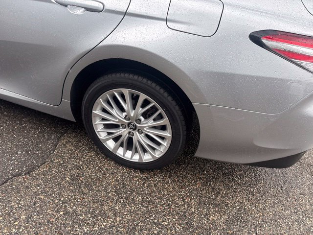 Used 2019 Toyota Camry XLE w/ Driver Assist Package FWD image 7