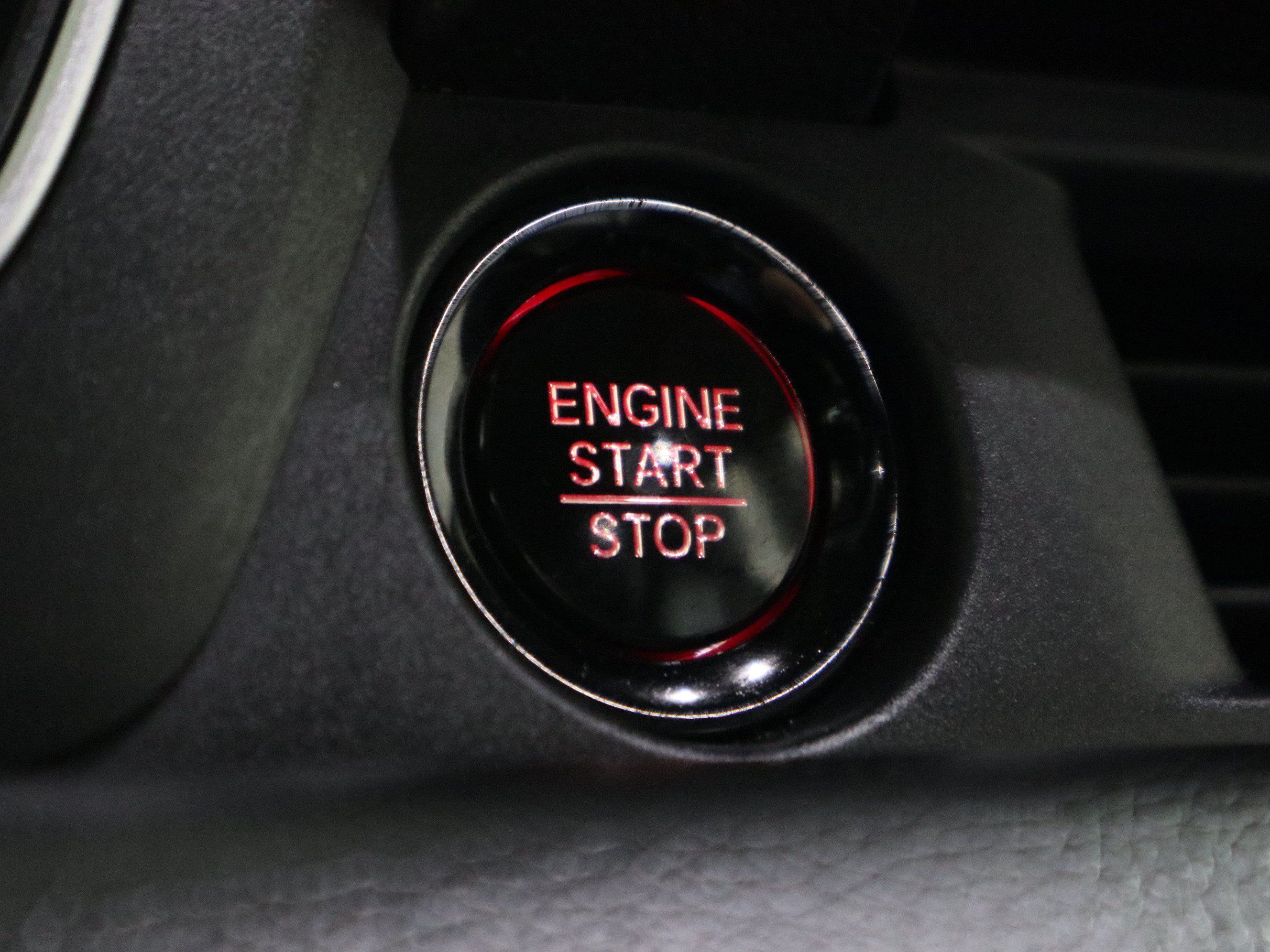 Used 2025 Honda Pilot EX-L image 33