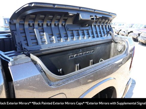 New 2026 RAM 1500 4x4 Crew Cab image 21