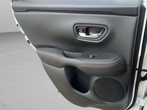 New 2026 Honda HR-V Sport image 6