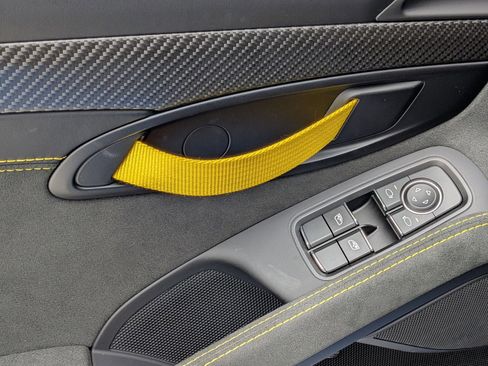 Certified 2025 Porsche 718 Cayman GT4 RS image 15