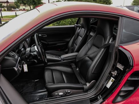 Used 2017 Porsche 718 Cayman S RWD image 35