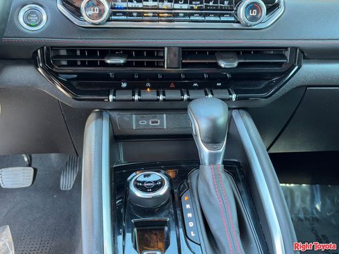 Used 2023 Chevrolet Colorado Z71 w/ Z71 Convenience Package 2 image 29