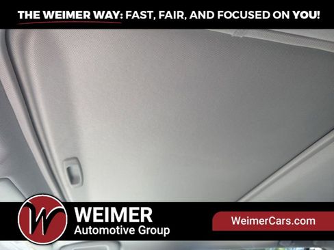 Used 2021 Toyota RAV4 XLE Premium AWD/4WD image 42