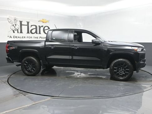 New 2026 Chevrolet Colorado W/T w/ WT Custom Package AWD/4WD image 27