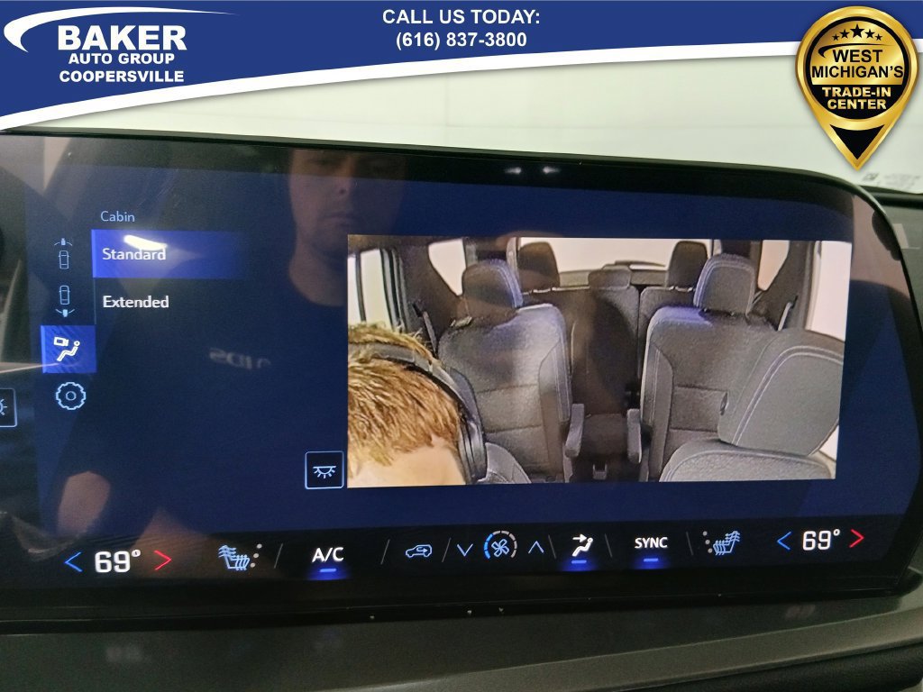 New 2027 Chevrolet Traverse LT w/ Sun and Wheel Package AWD/4WD image 39