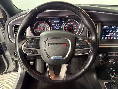 Used 2021 Dodge Charger SXT w/ Leather Interior Group image 16