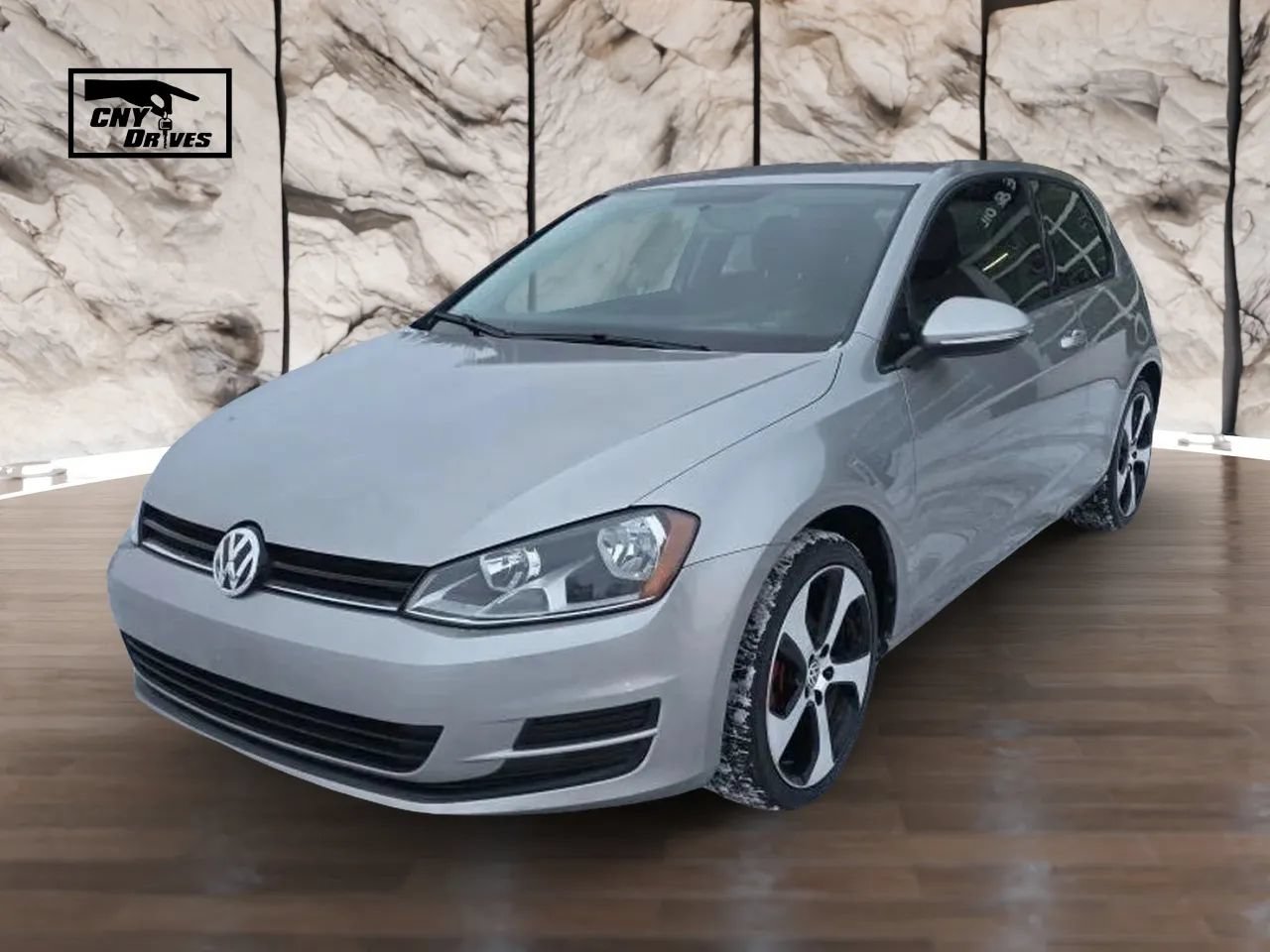 Used 2016 Volkswagen Golf S FWD image 1