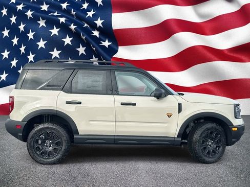 New 2025 Ford Bronco Sport Badlands image 5