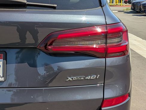 Used 2022 BMW X5 xDrive40i w/ M Sport Package image 24