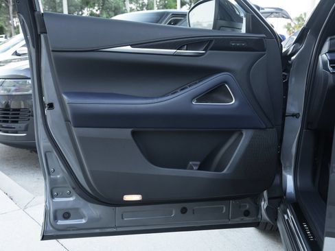 Certified 2026 INFINITI QX60 Sport w/ Dark Cargo Package AWD/4WD image 30
