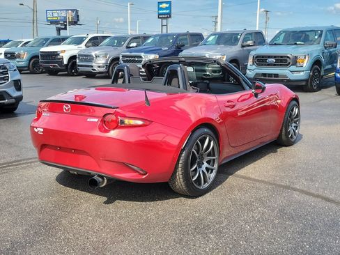 Used 2016 MAZDA MX-5 Miata Club RWD image 4