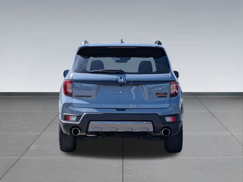 Certified 2024 Honda Passport TrailSport image 3