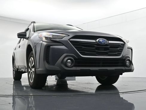 Used 2025 Subaru Outback Premium w/ Popular Package #1 AWD/4WD image 30