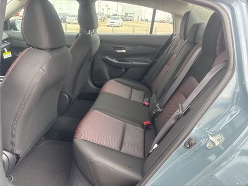 New 2026 Nissan Sentra SR w/ Floor Mat Package FWD image 8