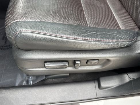 Used 2021 Honda Pilot Black Edition image 41