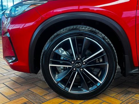 Used 2023 INFINITI QX50 Sport image 9