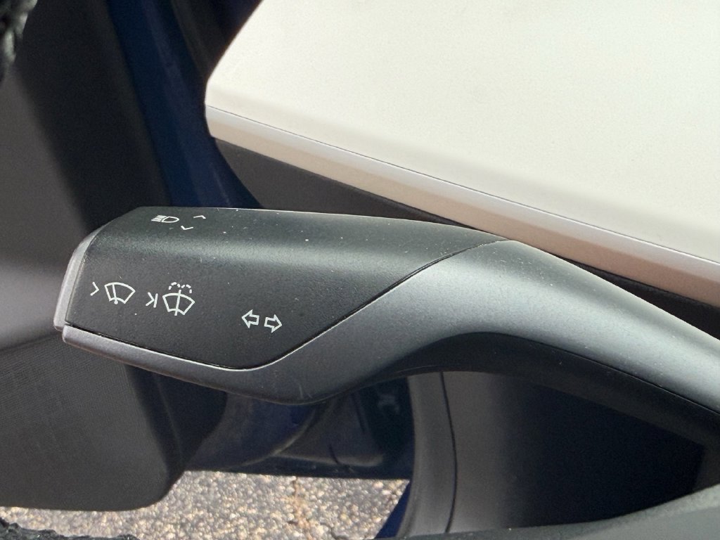 Used 2020 Tesla Model 3 Long Range AWD/4WD image 27
