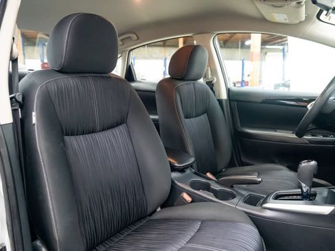 Used 2017 Nissan Sentra SV FWD image 25