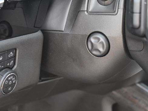 Used 2023 Chevrolet Silverado 1500 LTZ w/ LTZ Convenience Package II image 10