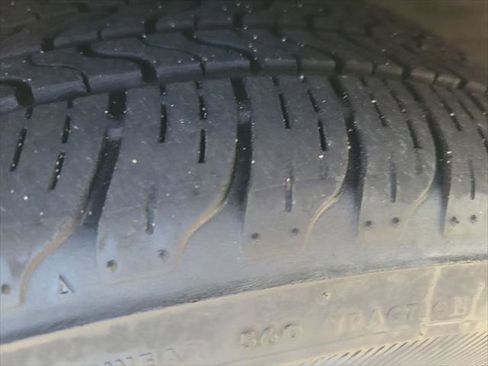 Certified 2025 Toyota Corolla LE image 29