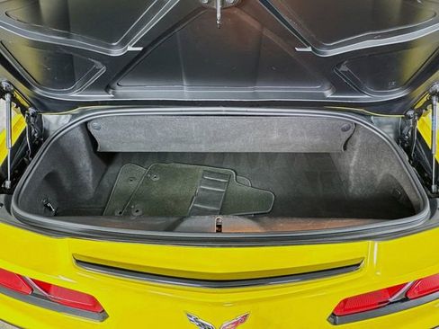 Used 2017 Chevrolet Corvette Stingray Convertible w/ 3LT Preferred Equipment Group RWD image 26