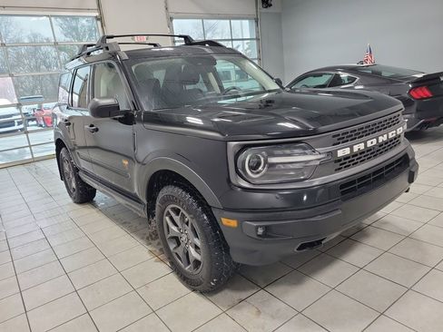 Used 2021 Ford Bronco Sport Badlands image 9