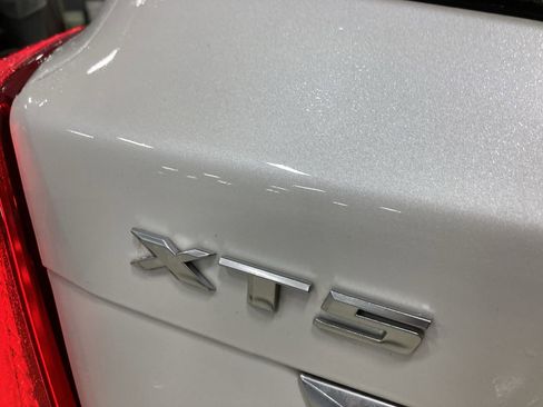 Used 2019 Cadillac XT5 Luxury image 11