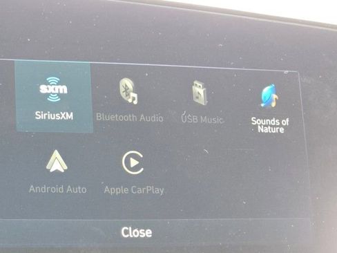 Certified 2025 Hyundai Elantra SEL image 7