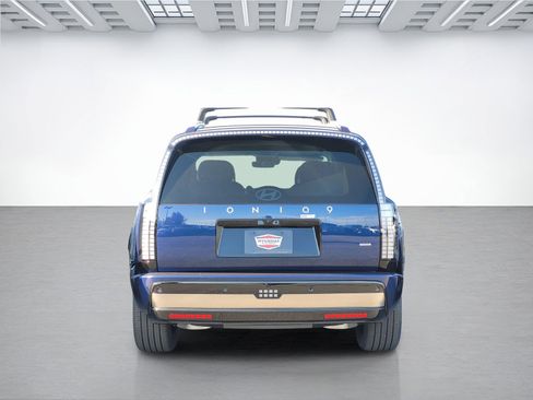 New 2026 Hyundai Ioniq 9 Calligraphy image 6