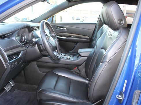 Used 2021 Cadillac XT4 Sport image 15