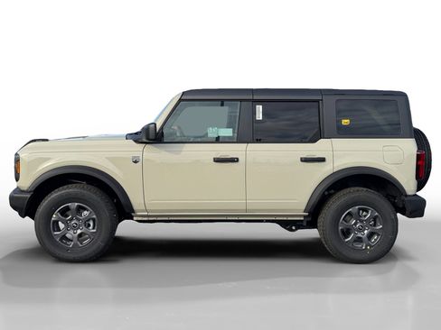 New 2025 Ford Bronco Big Bend image 2