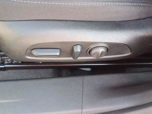 Used 2024 Chevrolet Malibu LT image 5