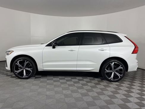Used 2023 Volvo XC60 B5 Ultimate w/ Climate Package image 6