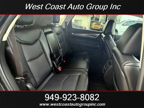 Used 2017 Cadillac XT5 Luxury w/ Driver Awareness Package image 13