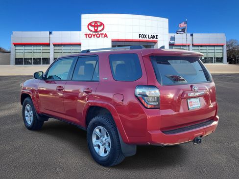 Used 2020 Toyota 4Runner SR5 Premium image 3