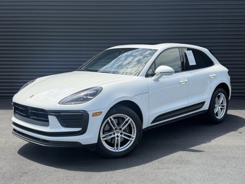 Used 2023 Porsche Macan Turbo AWD/4WD image 1