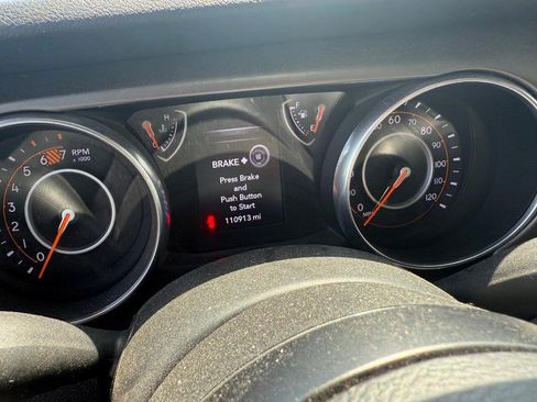 Used 2018 Jeep Wrangler Unlimited Sport S AWD/4WD image 22