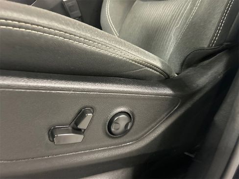 Used 2022 RAM 1500 Big Horn image 18