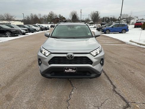 Used 2025 Toyota RAV4 XLE Premium image 2