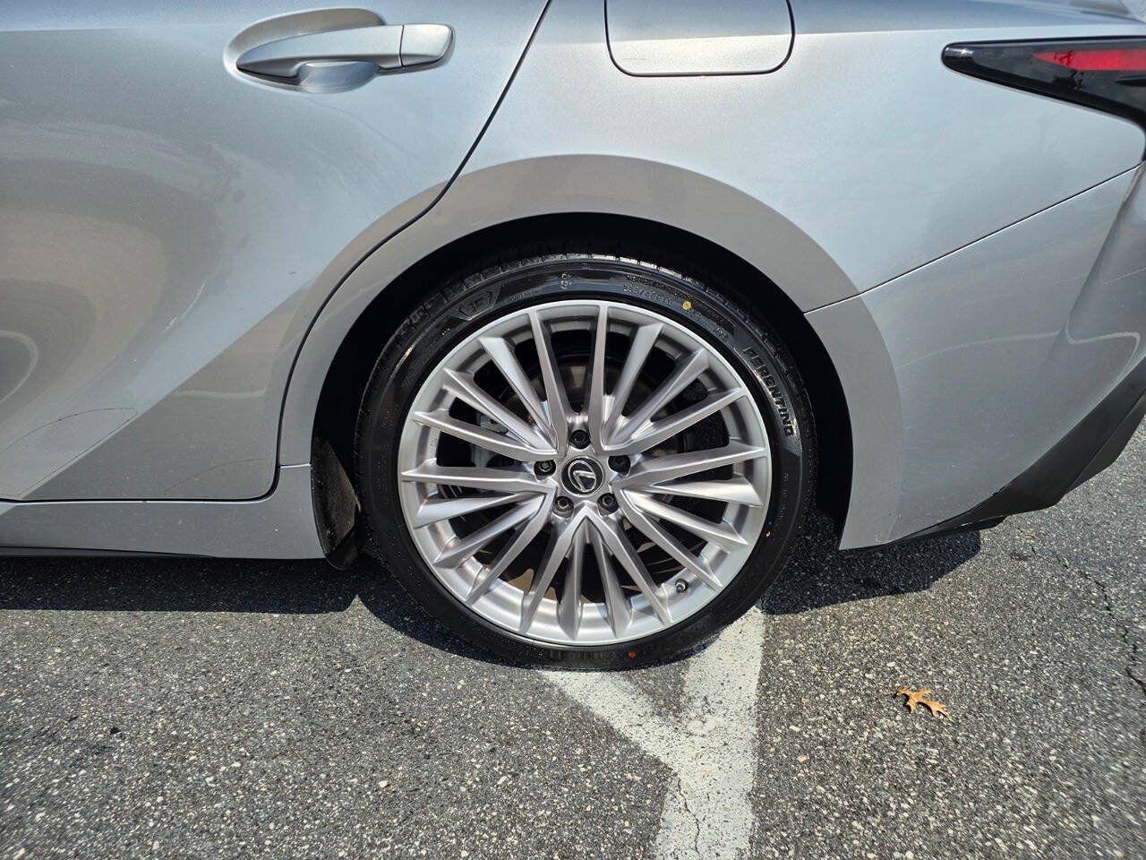 Used 2022 Lexus IS 300 w/ Premium Package RWD image 11