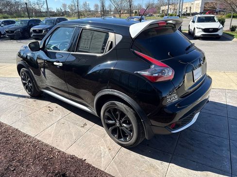 Used 2017 Nissan Juke SV image 6