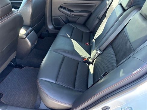 Used 2024 Nissan Altima 2.5 SR image 16