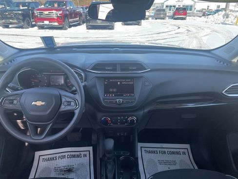 Used 2023 Chevrolet TrailBlazer LT image 23