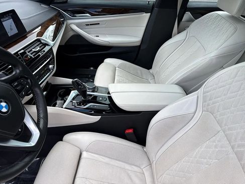 Used 2017 BMW 530i xDrive AWD/4WD image 29