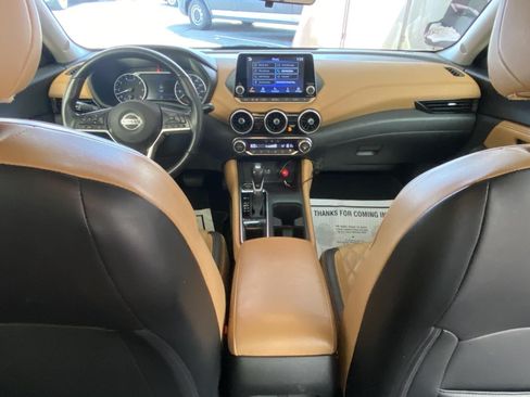 Used 2023 Nissan Sentra SV w/ SV Premium Package FWD image 14