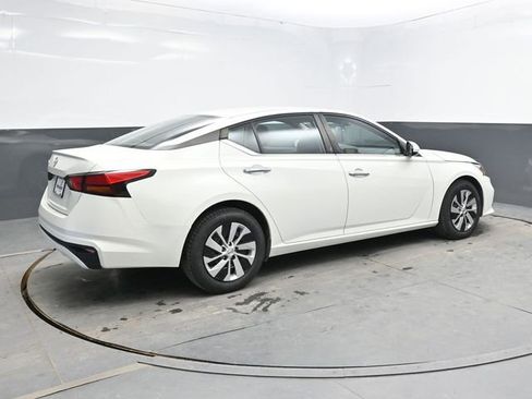 Used 2021 Nissan Altima 2.5 S FWD image 7