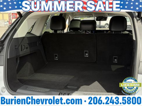 Used 2024 Lincoln Nautilus Premier w/ Equipment Group 102A AWD/4WD image 30