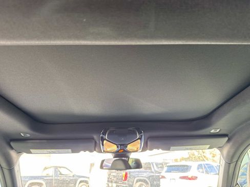 Certified 2025 BMW 430i xDrive w/ Premium Package image 16