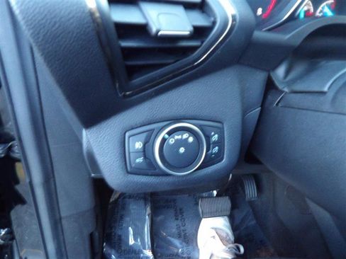 Used 2018 Ford Escape SEL image 31